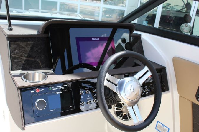 Sea Ray SDX 270 | Happy Hours