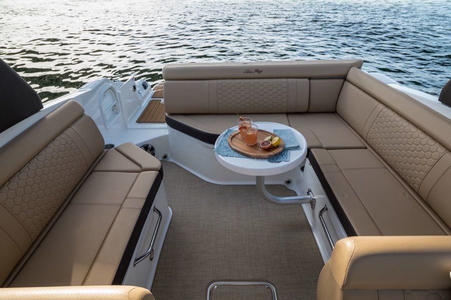 Sea Ray SDX 270 | Happy Hours
