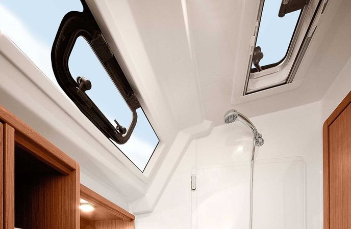 Bavaria Cruiser 41 | Extra Mile