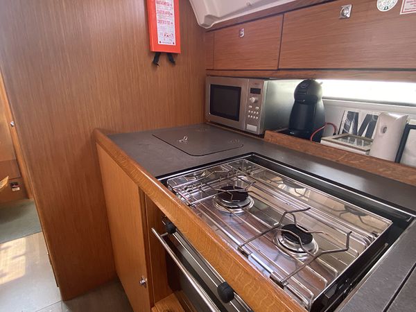 Bavaria Cruiser 41 | Extra Mile