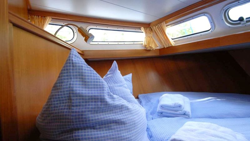 Pedro Skiron 35 | Friederike