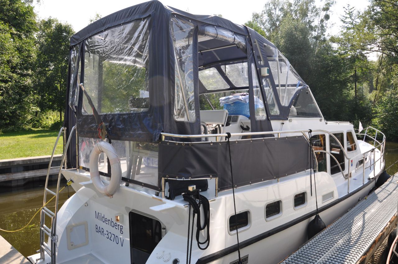 Pedro Skiron 35 | Sophie