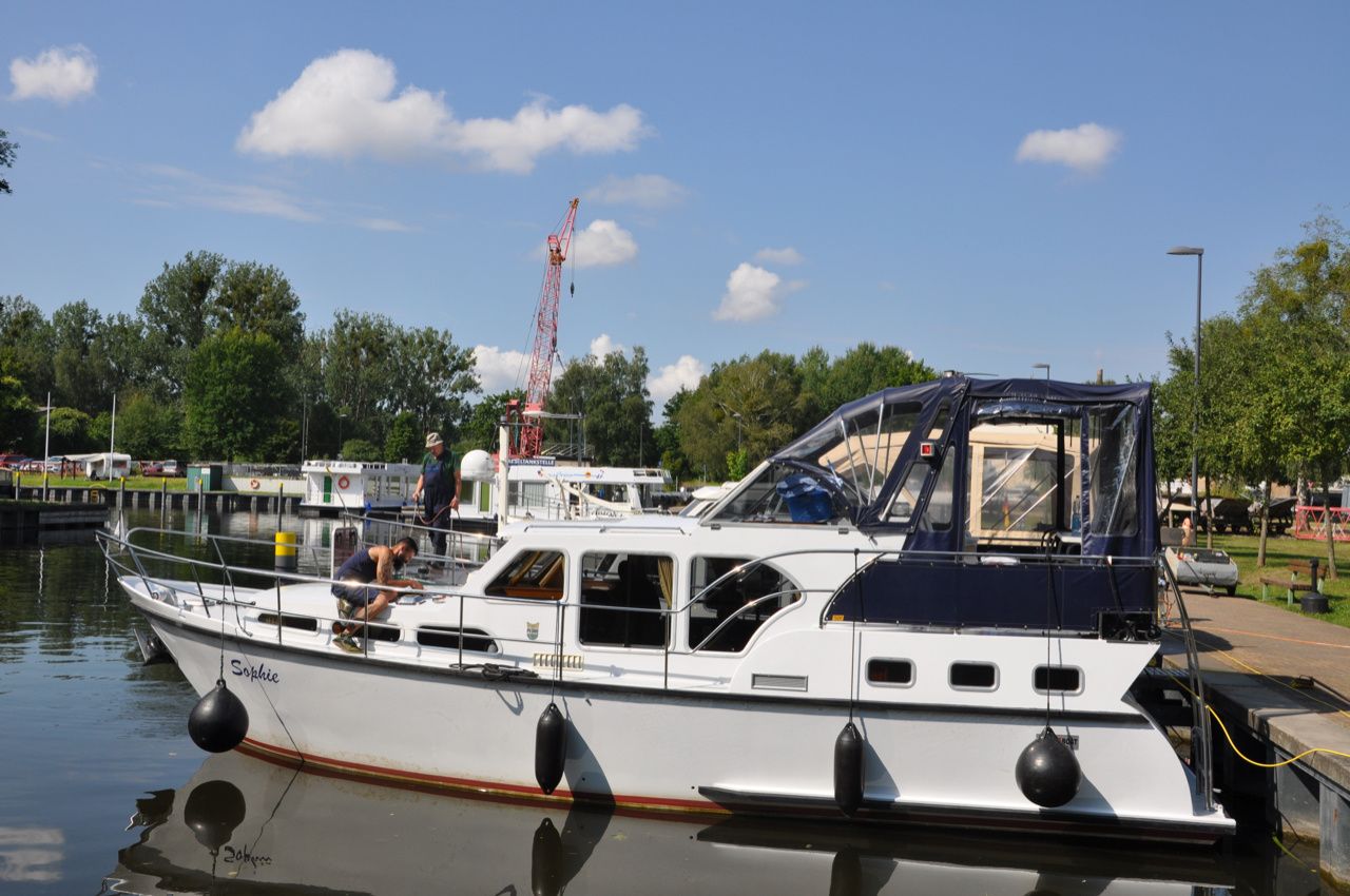 Pedro Skiron 35 | Sophie