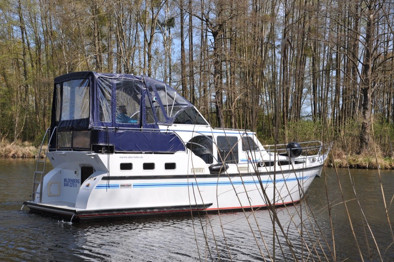 Pedro Skiron 35 | Sophie