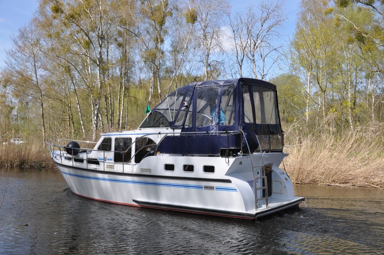 Pedro Skiron 35 | Sophie