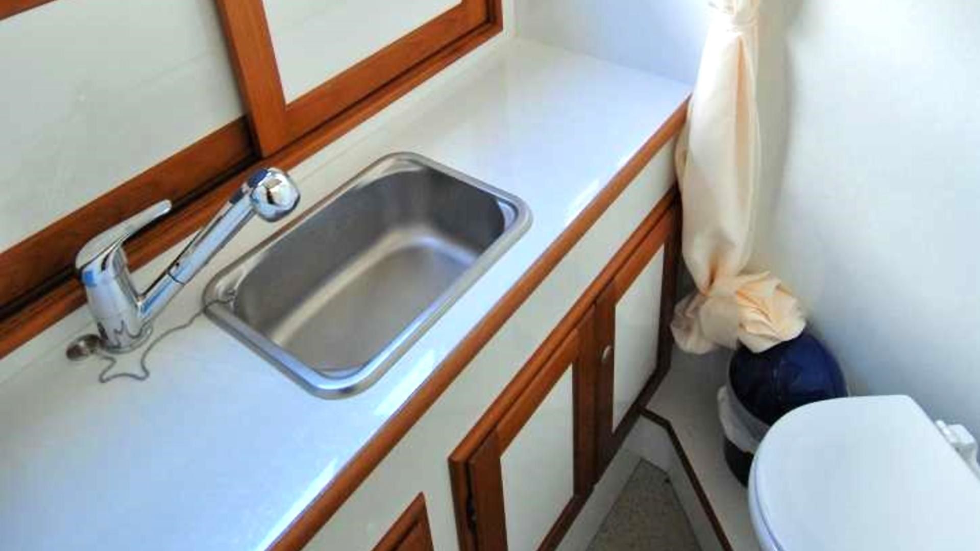 Pedro Skiron 35 | Sophie