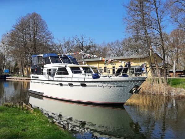 Pedro Solano 38 | Lady Inge