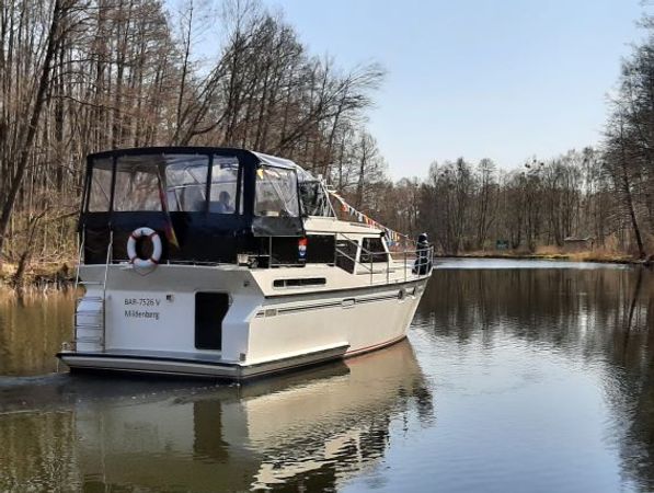 Pedro Solano 38 | Lady Inge