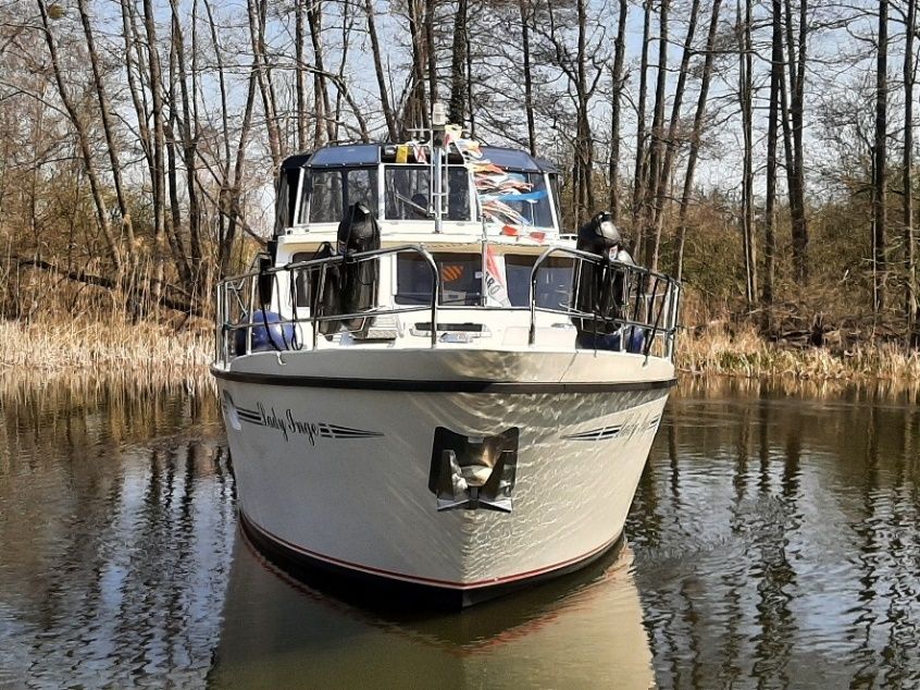 Pedro Solano 38 | Lady Inge