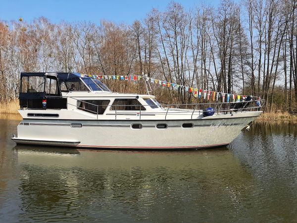 Pedro Solano 38 | Lady Inge