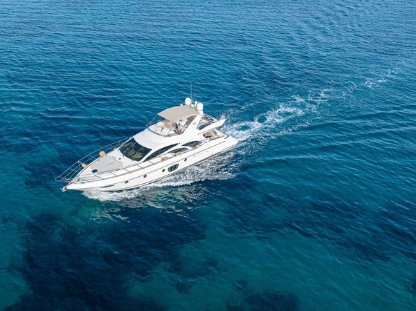 Azimut 62 Fly | Grace