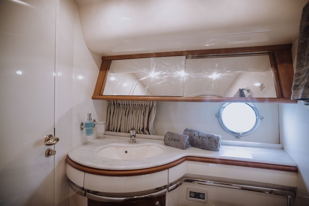 Azimut 62 Fly | Grace