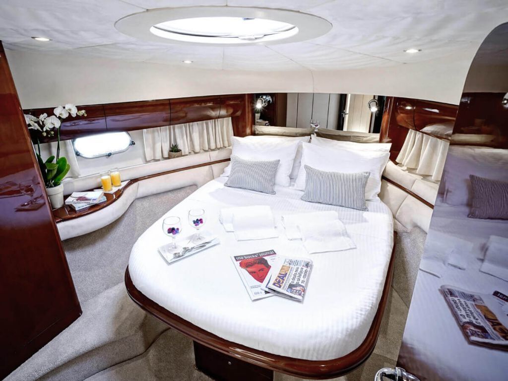 Princess 65F | Distar Princess