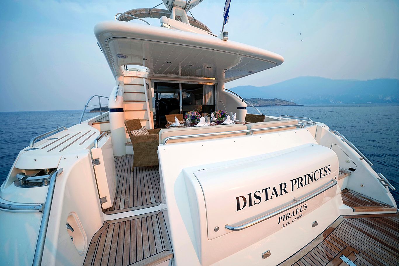 Princess 65F | Distar Princess
