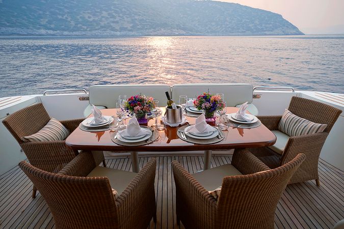 Princess 65F | Distar Princess