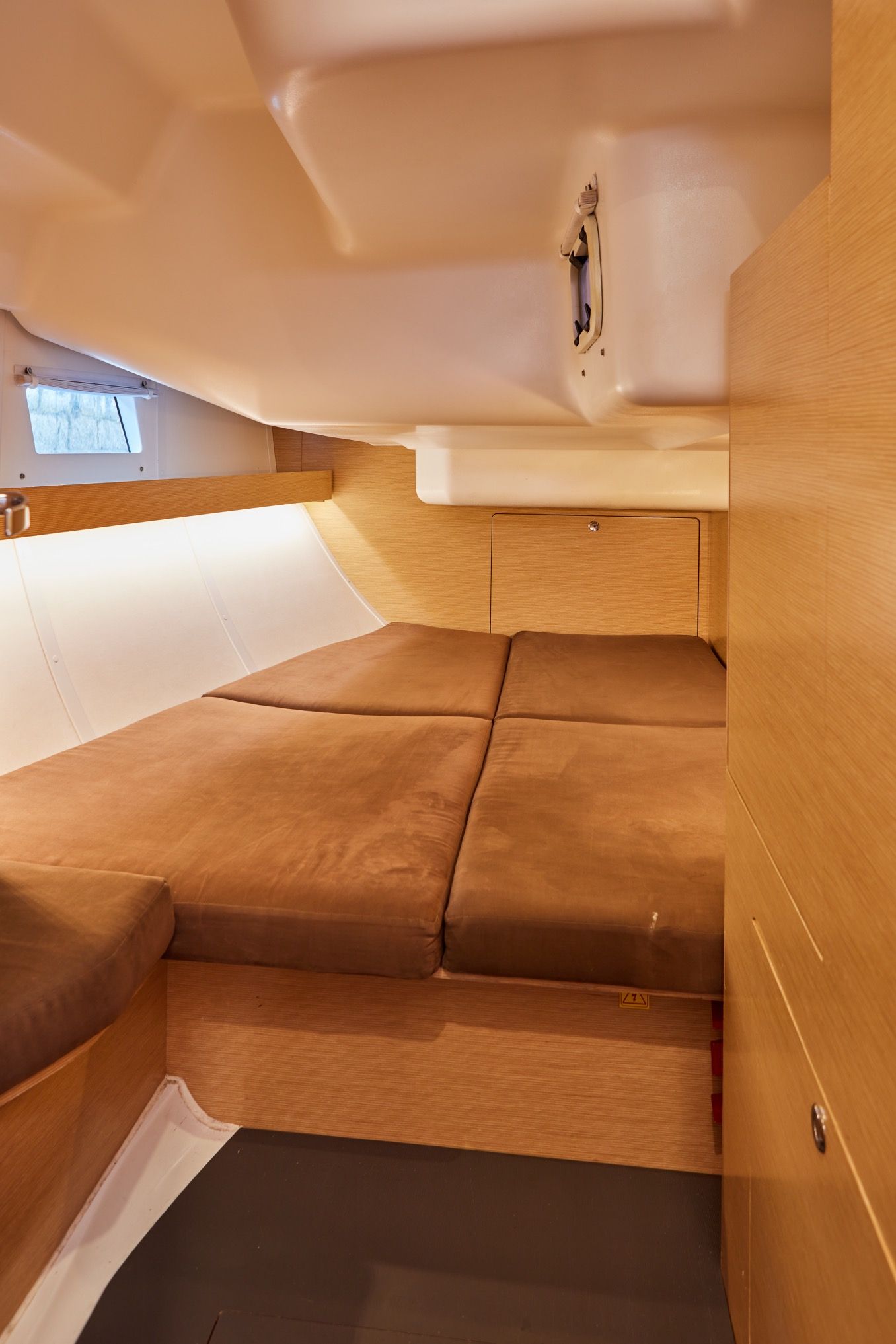 Elan 45 Impression | Alcamaro