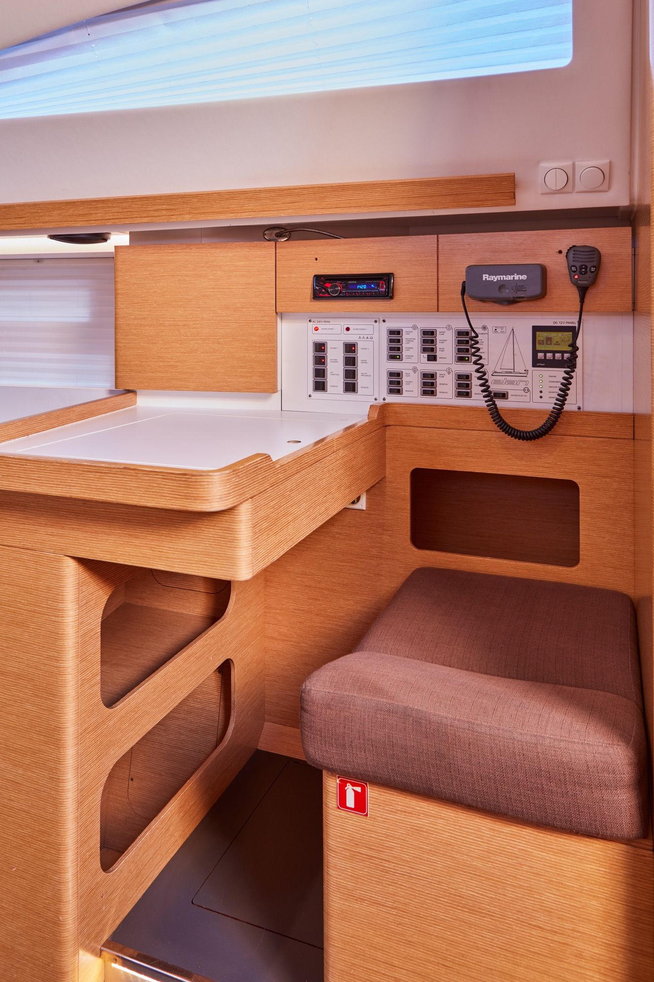 Elan 45 Impression | Alcamaro