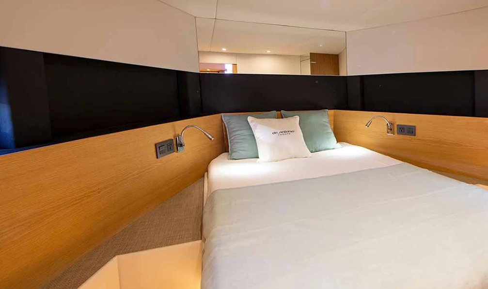 De Antonio D46 Open | Valentina