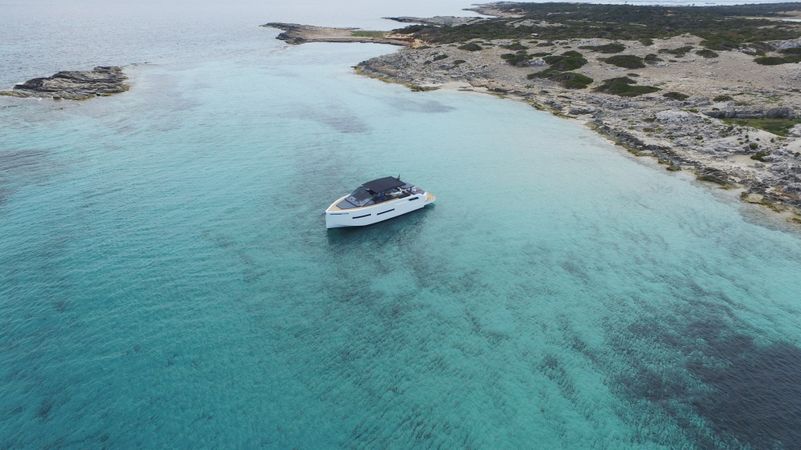 De Antonio D46 Open | Valentina