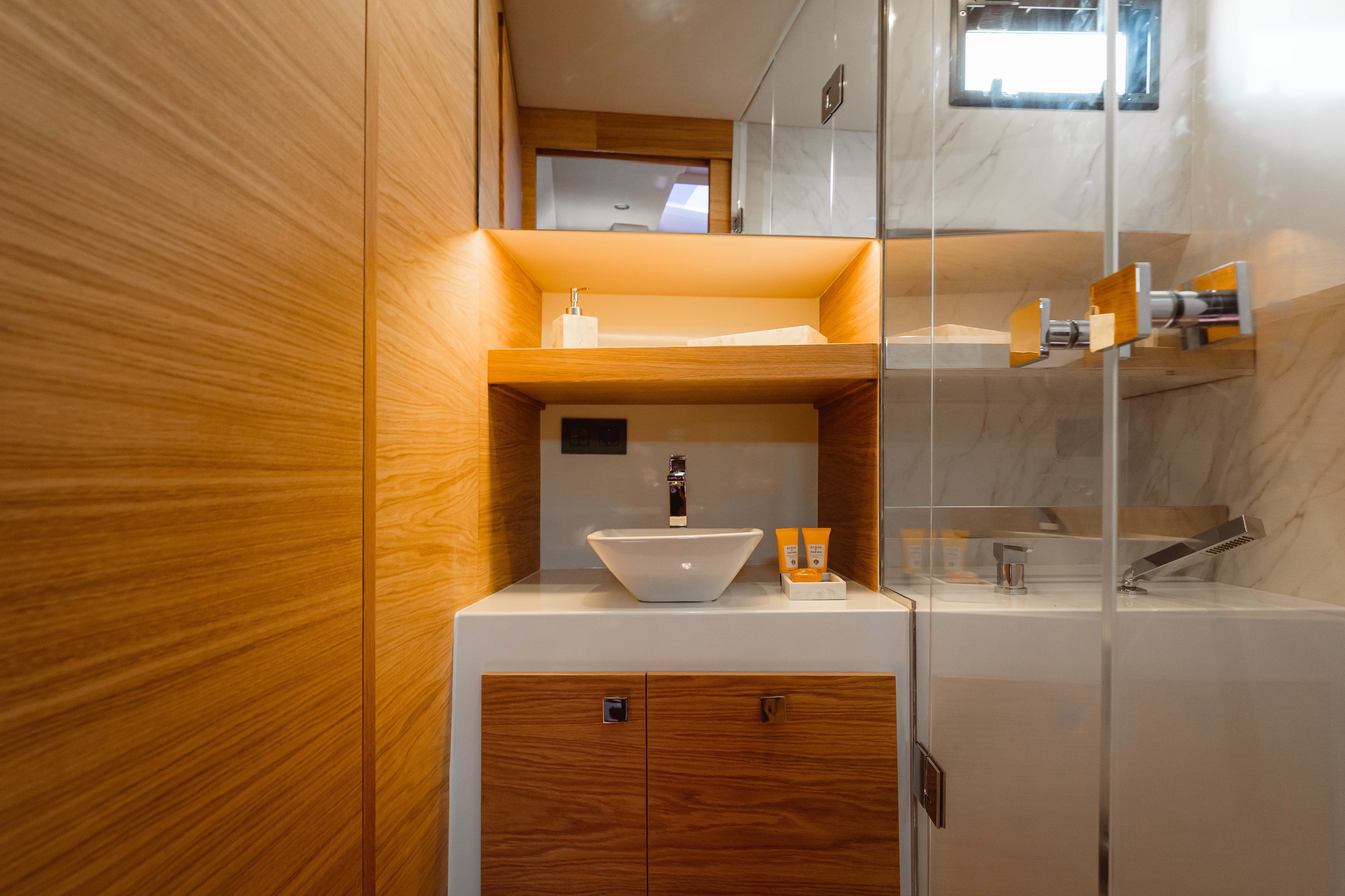 De Antonio D50 Open | La Perla