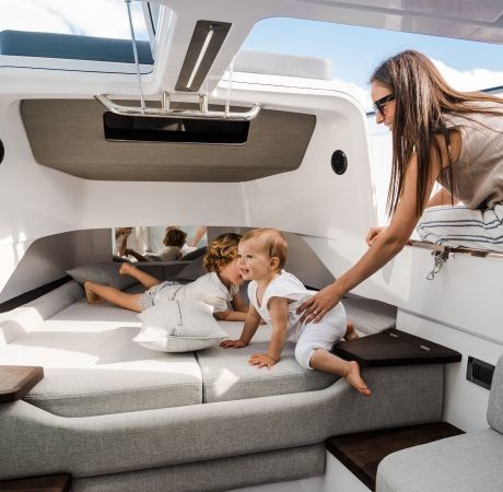 Axopar 37 Sun Top | Apollo