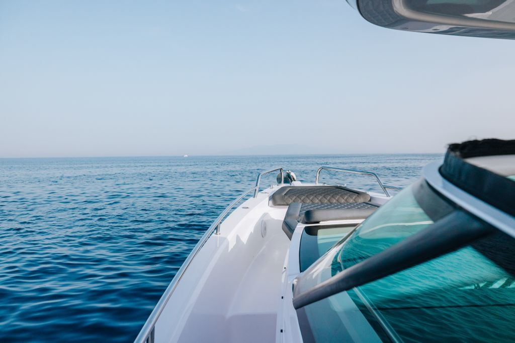 Axopar 37 Sun Top | Apollo