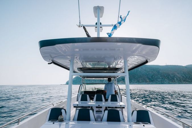 Axopar 37 Sun Top | Apollo