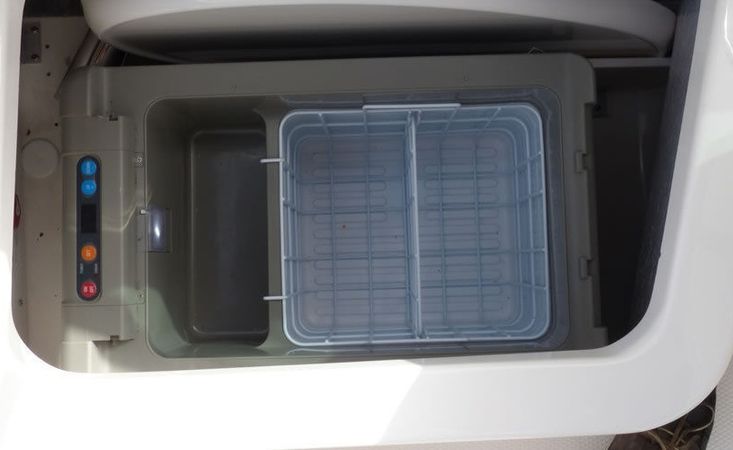 Chaparral 225 | Triple X