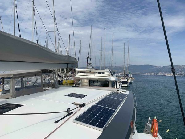 Fountaine Pajot Lucia 40 | Marlea