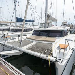 Fountaine Pajot Lucia 40 | Marlea