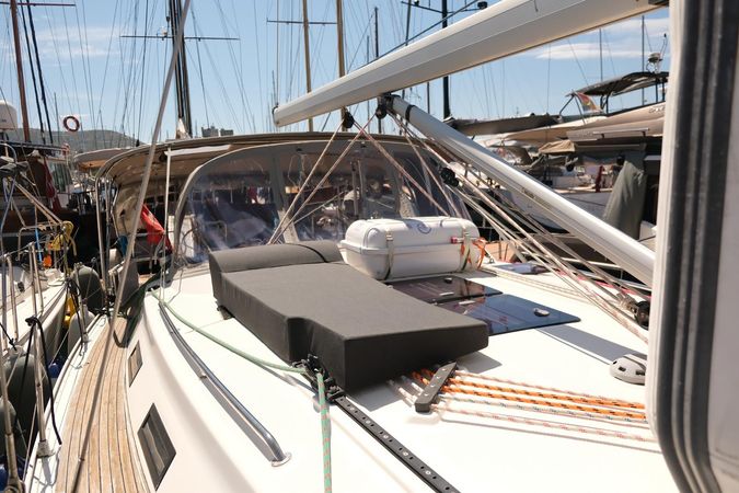 Bavaria Cruiser 40 | Spark 1