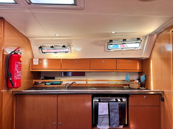 Bavaria Cruiser 40 | Spark 1