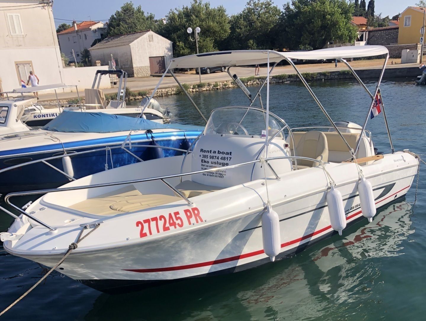 Beneteau Flyer 650 | Open