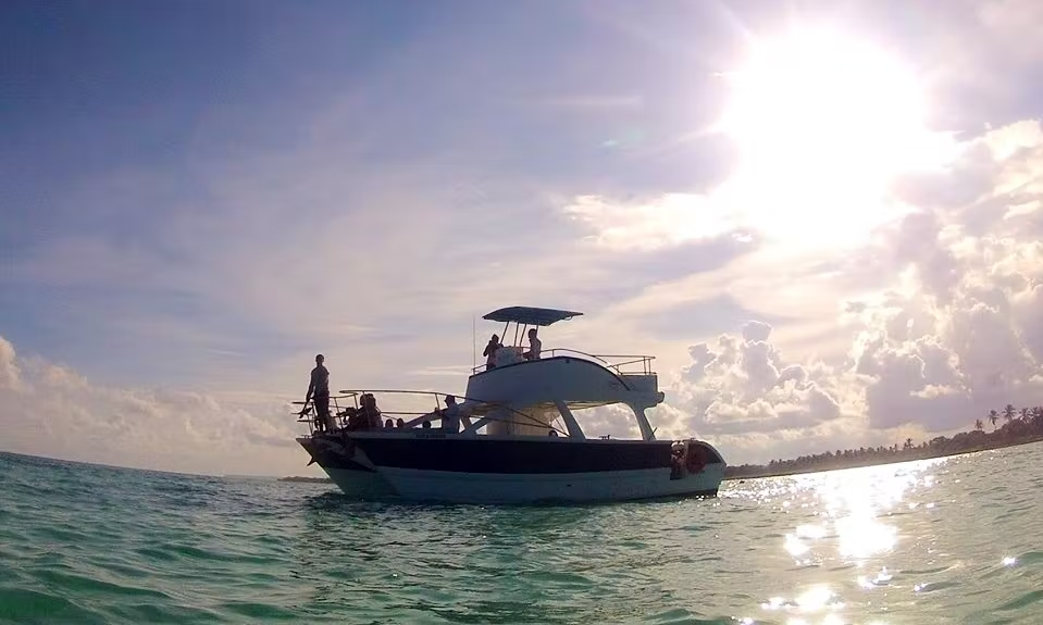 Custom Built 35 | Rich and Famous