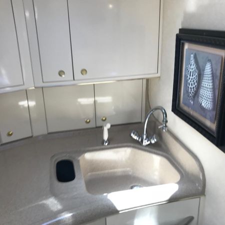 Sea Ray Sundancer 40 | Vixen