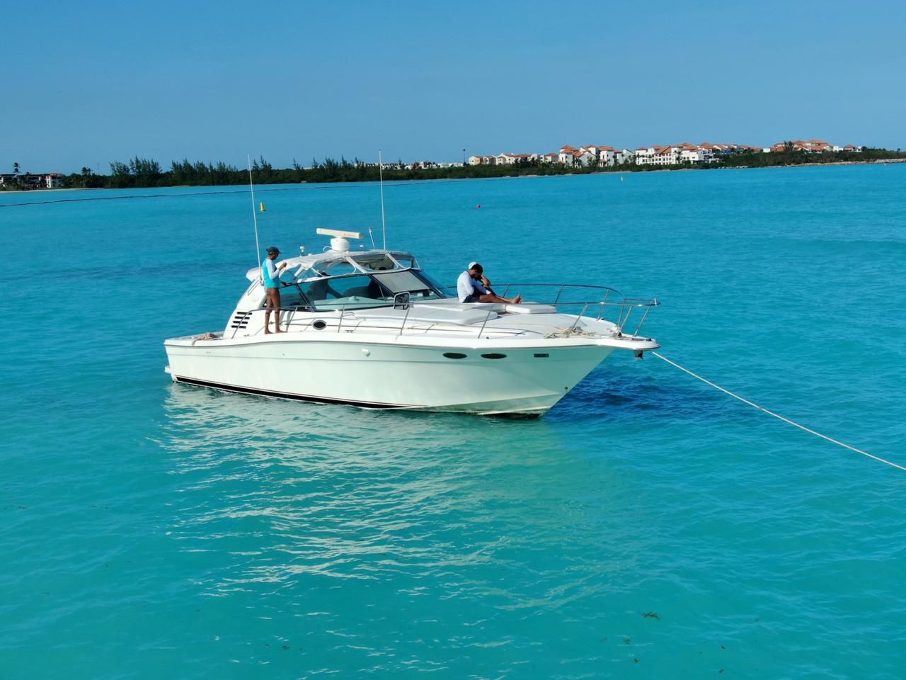 Sea Ray Sundancer 40 | Vixen