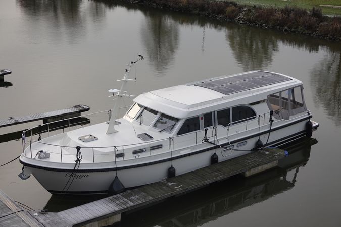 Linssen GS 45 Sedan | Raya