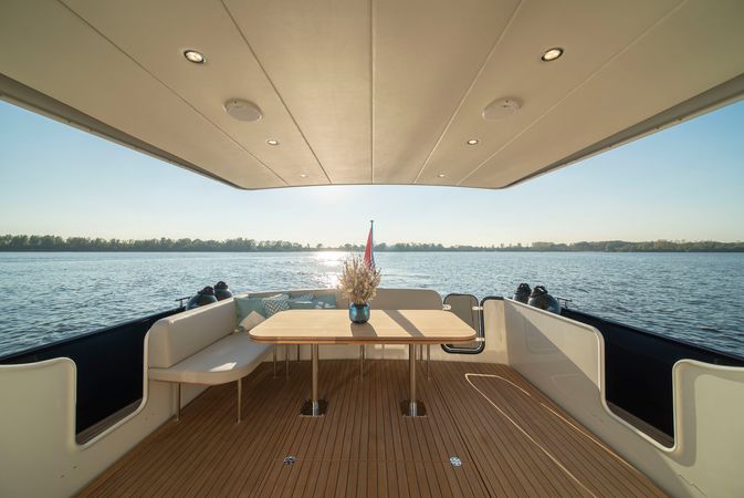 Linssen GS 45 Sedan | Raya