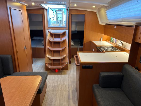 Bavaria C42 | Valesia