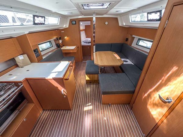 Bavaria C42 | Fraulein Nora