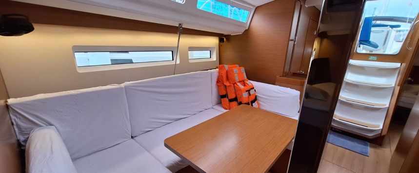 Jeanneau Sun Odyssey 440 | Soyka