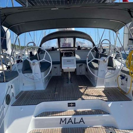 Bavaria Cruiser 46 | Mala