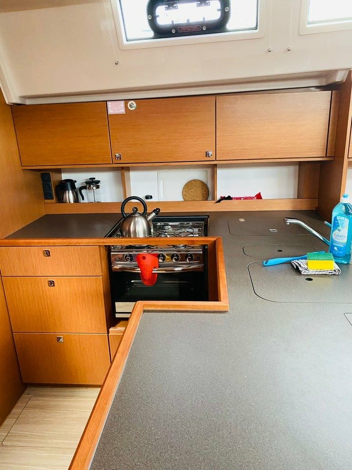 Bavaria C50 | B-Line