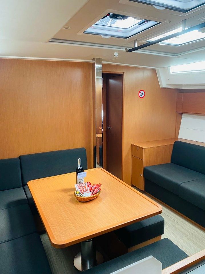 Bavaria C50 | B-Line