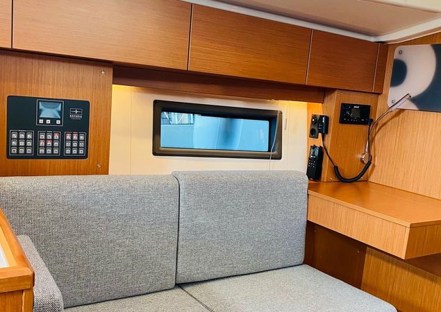 Bavaria C38 | Simurg