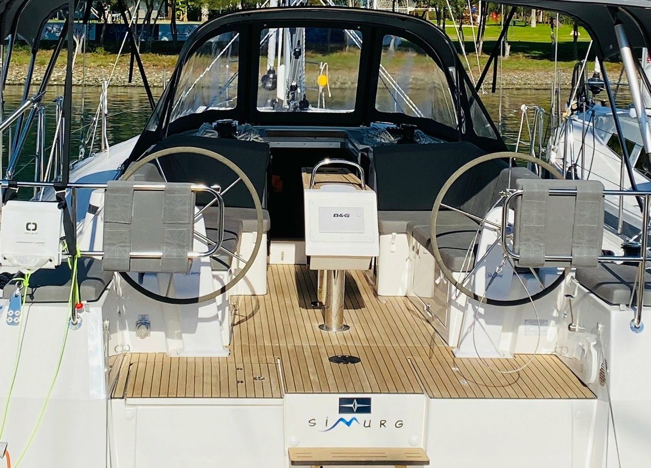 Bavaria C38 | Simurg