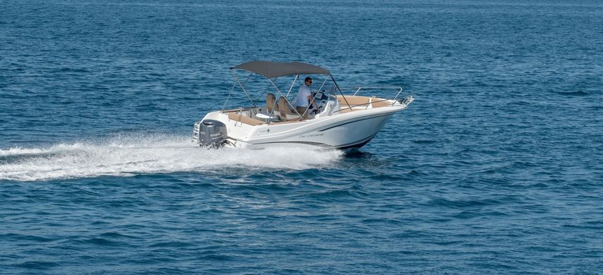 Jeanneau Cap Camarat 7.5 CC | JEANNEAU CAP CAMARAT 755CC