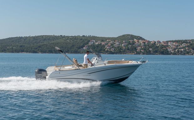 Cap Camarat 7.5 CC