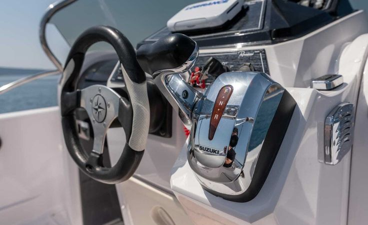 Ranieri Voyager 23S | Ranieri