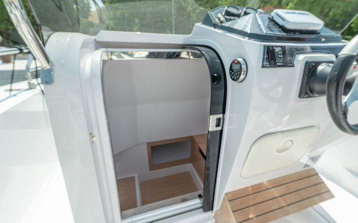 Ranieri Voyager 23S | Ranieri